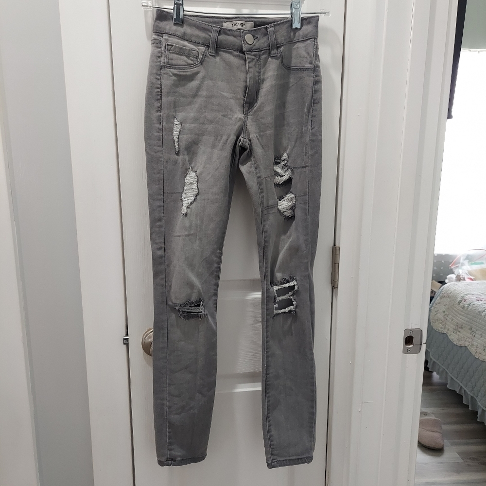 Refuge grey skinny jeans Pants distressed Size 0